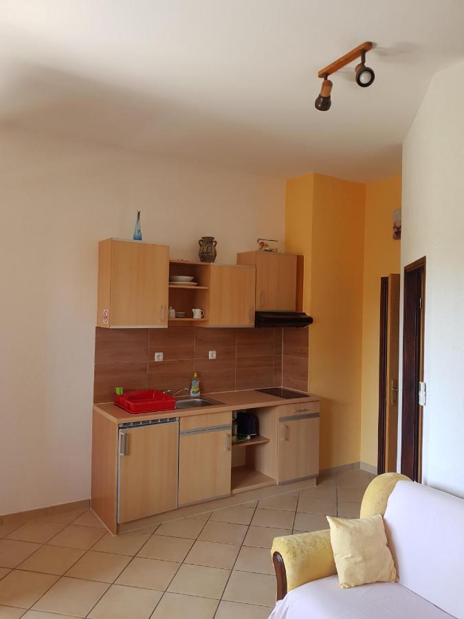 Apartmani Krajnovic 파자나 외부 사진