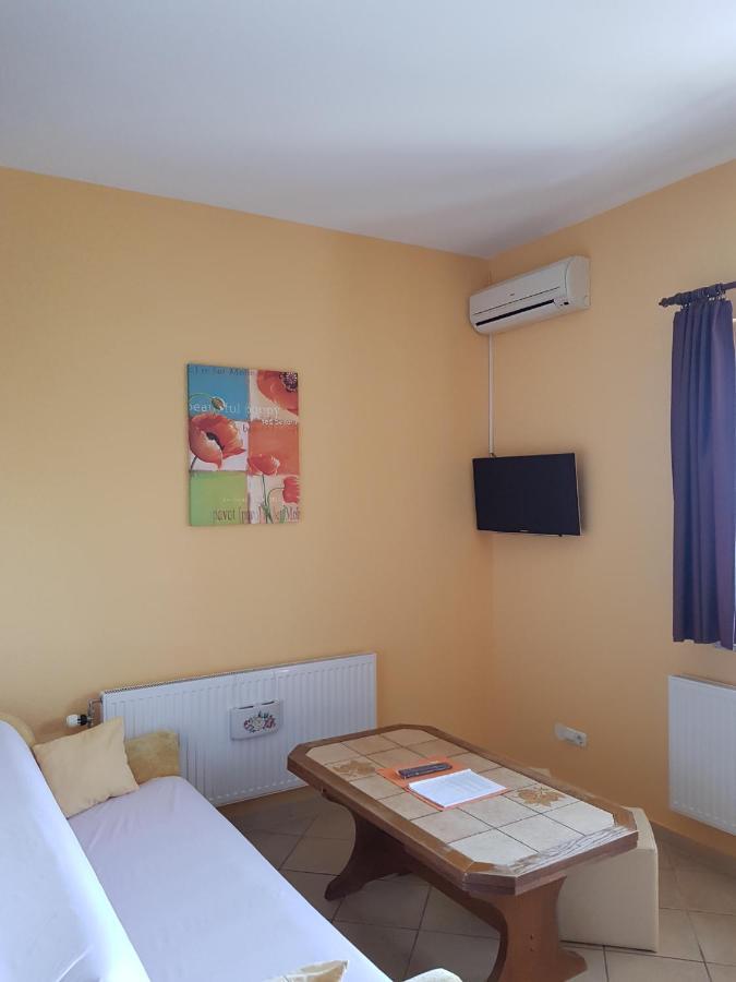 Apartmani Krajnovic 파자나 외부 사진