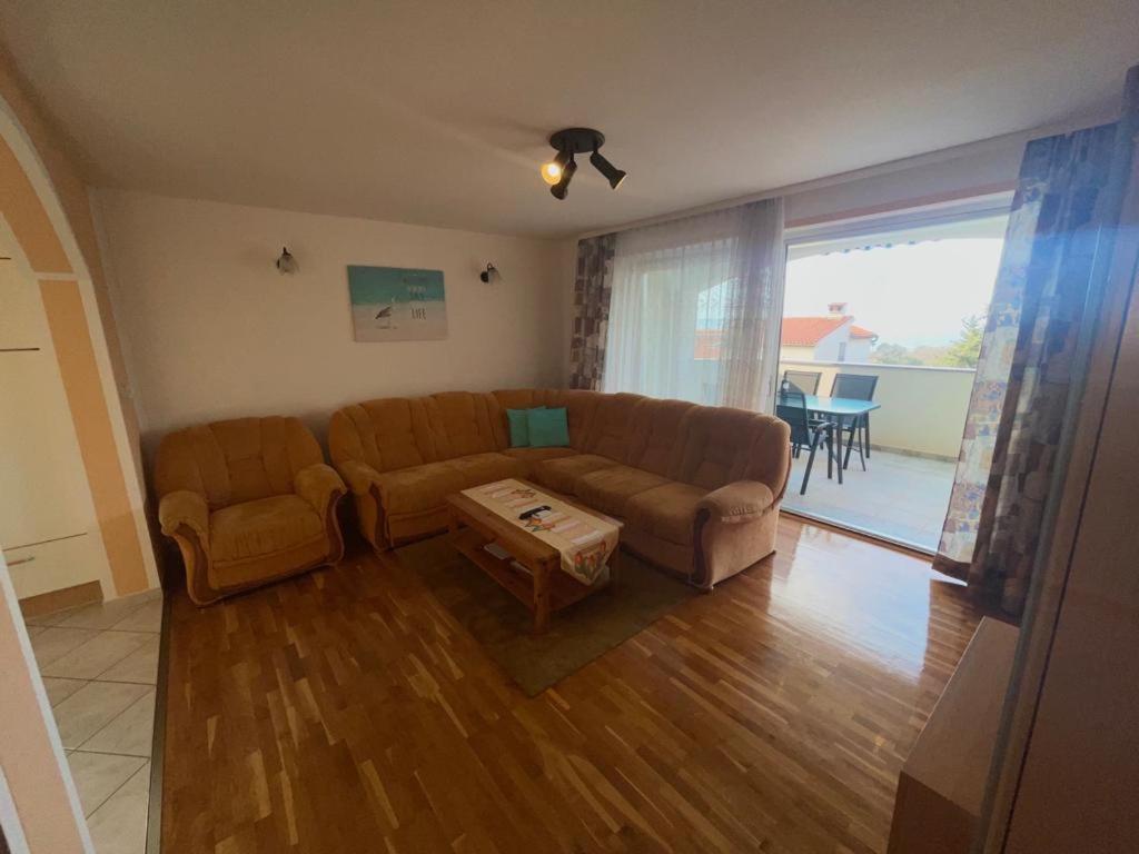 Apartmani Krajnovic 파자나 외부 사진