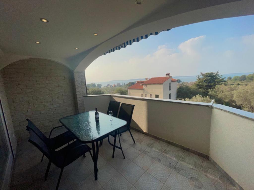 Apartmani Krajnovic 파자나 외부 사진