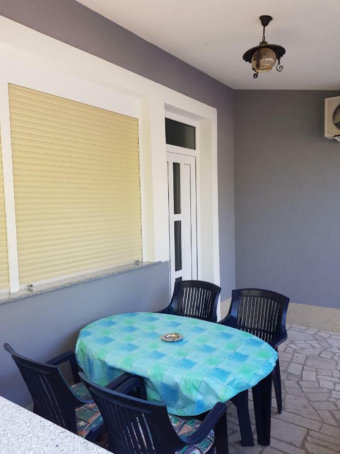 Apartmani Krajnovic 파자나 외부 사진